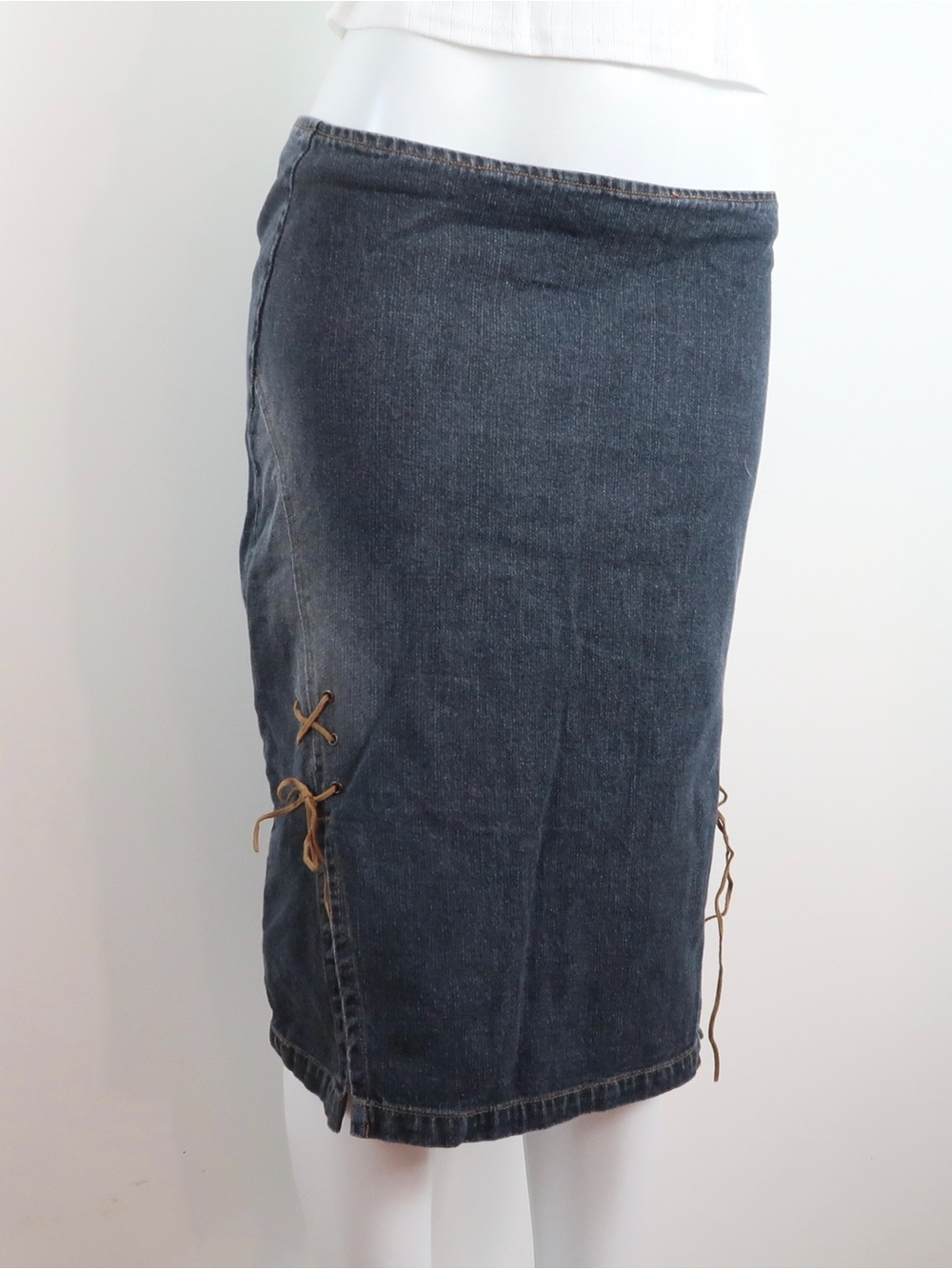 90s Classic Dark Wash Denim Pencil Skirt